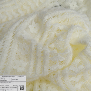 LACE FLUFF