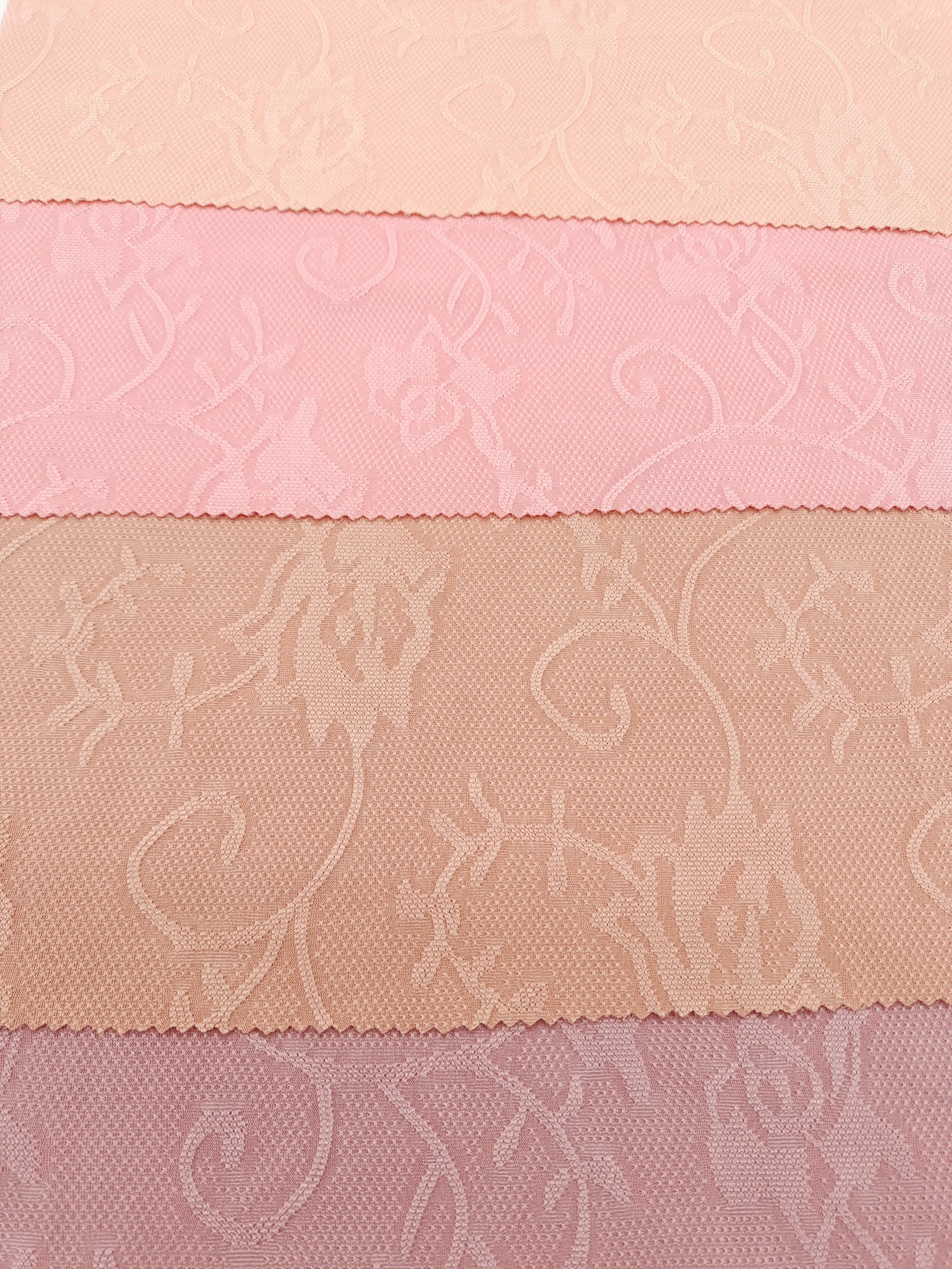 超柔网眼提花染色